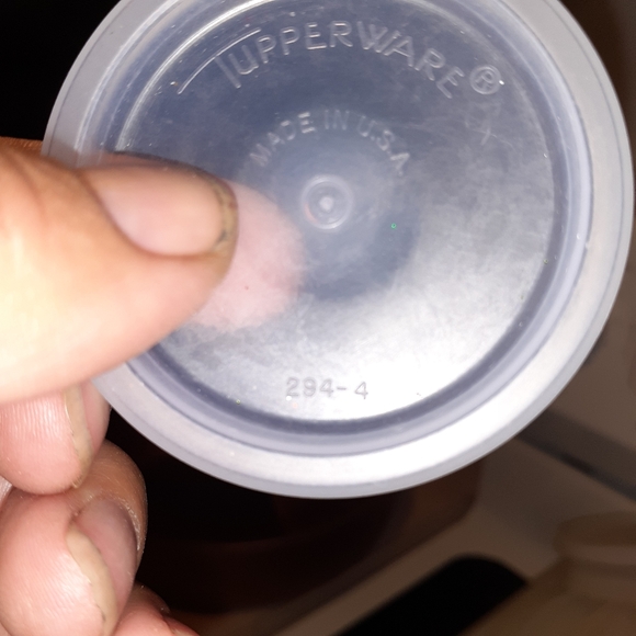 {2} Pack Small Vtg Tupperware Seals 294 - Picture 9 of 16